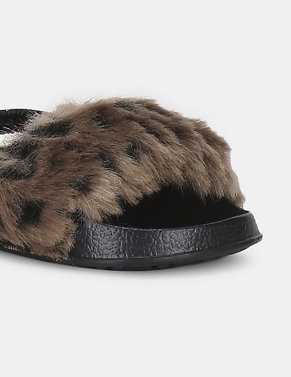 Girls faux best sale fur slides