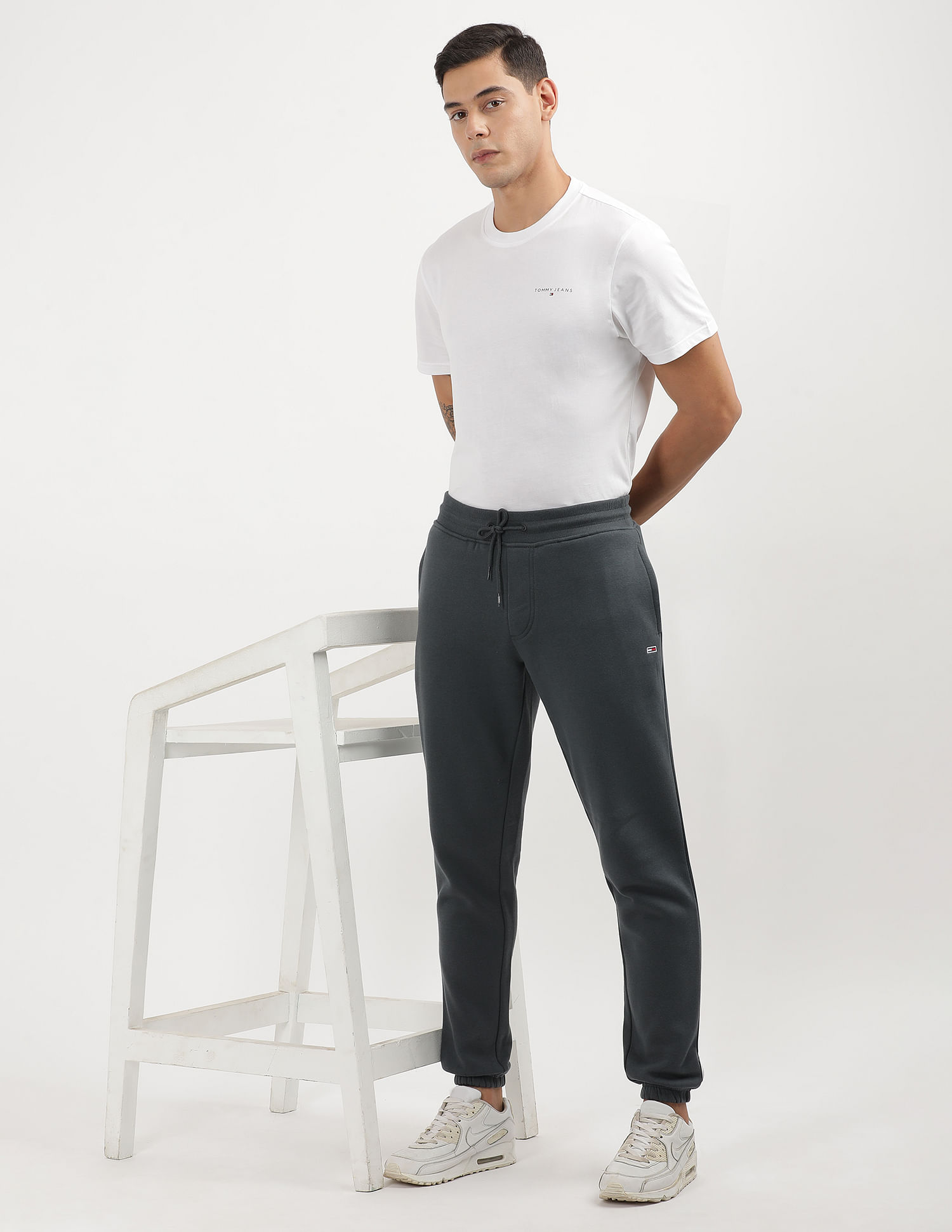 Tommy Hilfiger Embroidered Logo Slim Joggers