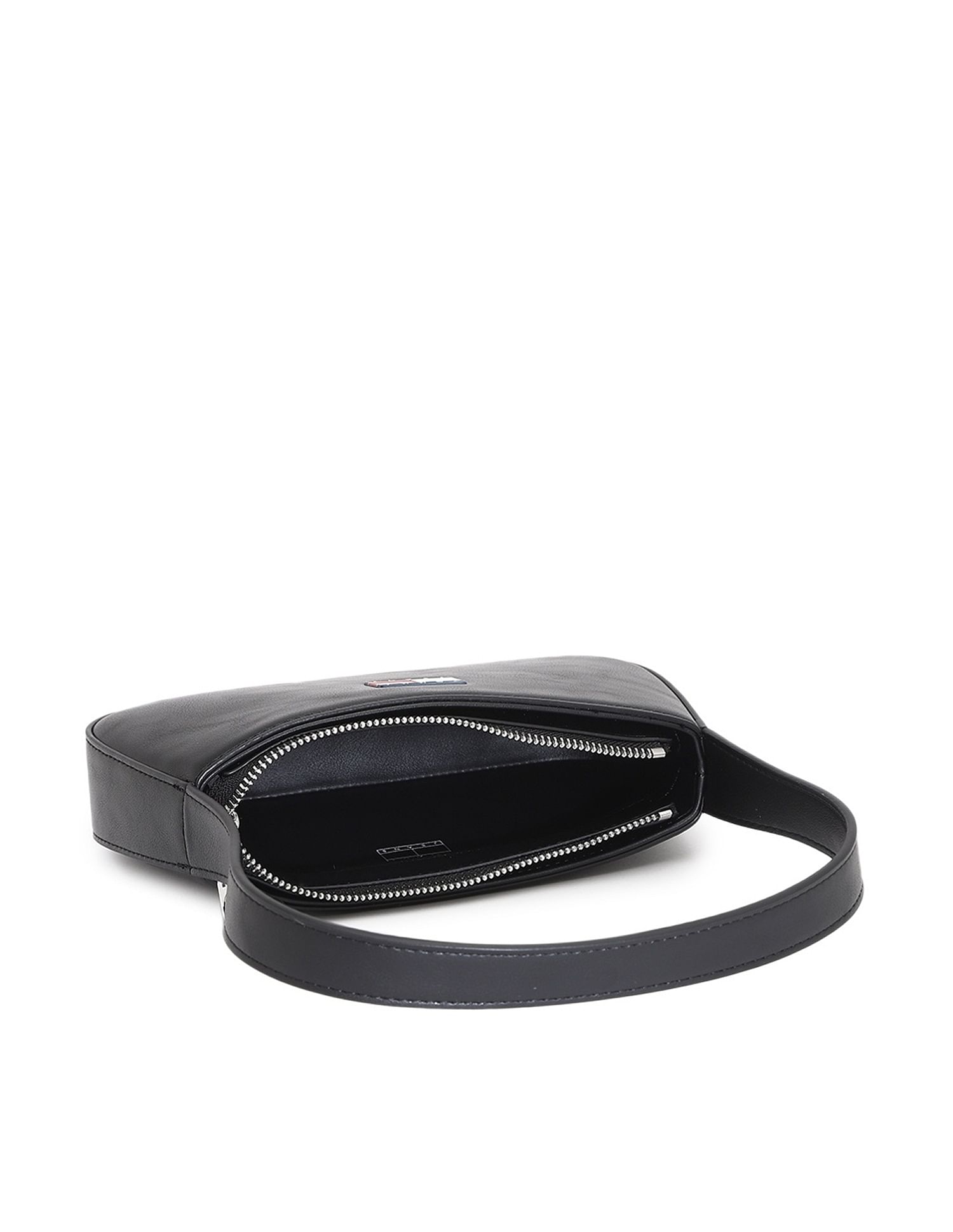 Tommy Hilfiger Solid Black Pu Shoulder Bag