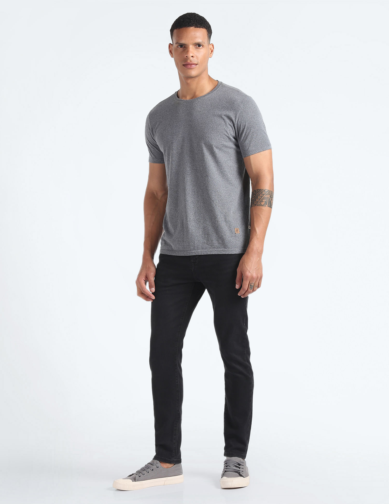 Flying Machine Slash Slim Tapered Fit Mid Rise Jeans
