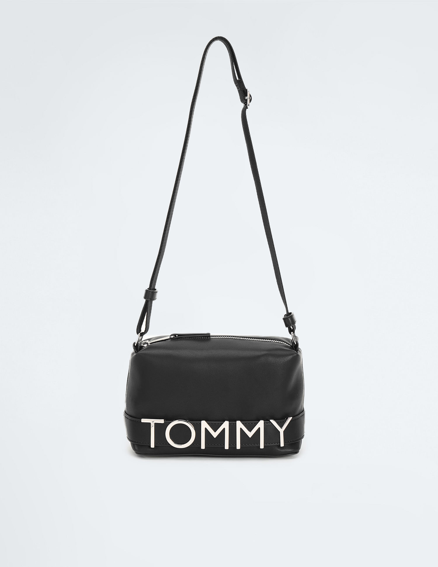 Buy Tommy Hilfiger Bold Metallic Logo Camera Sling Bag NNNOW