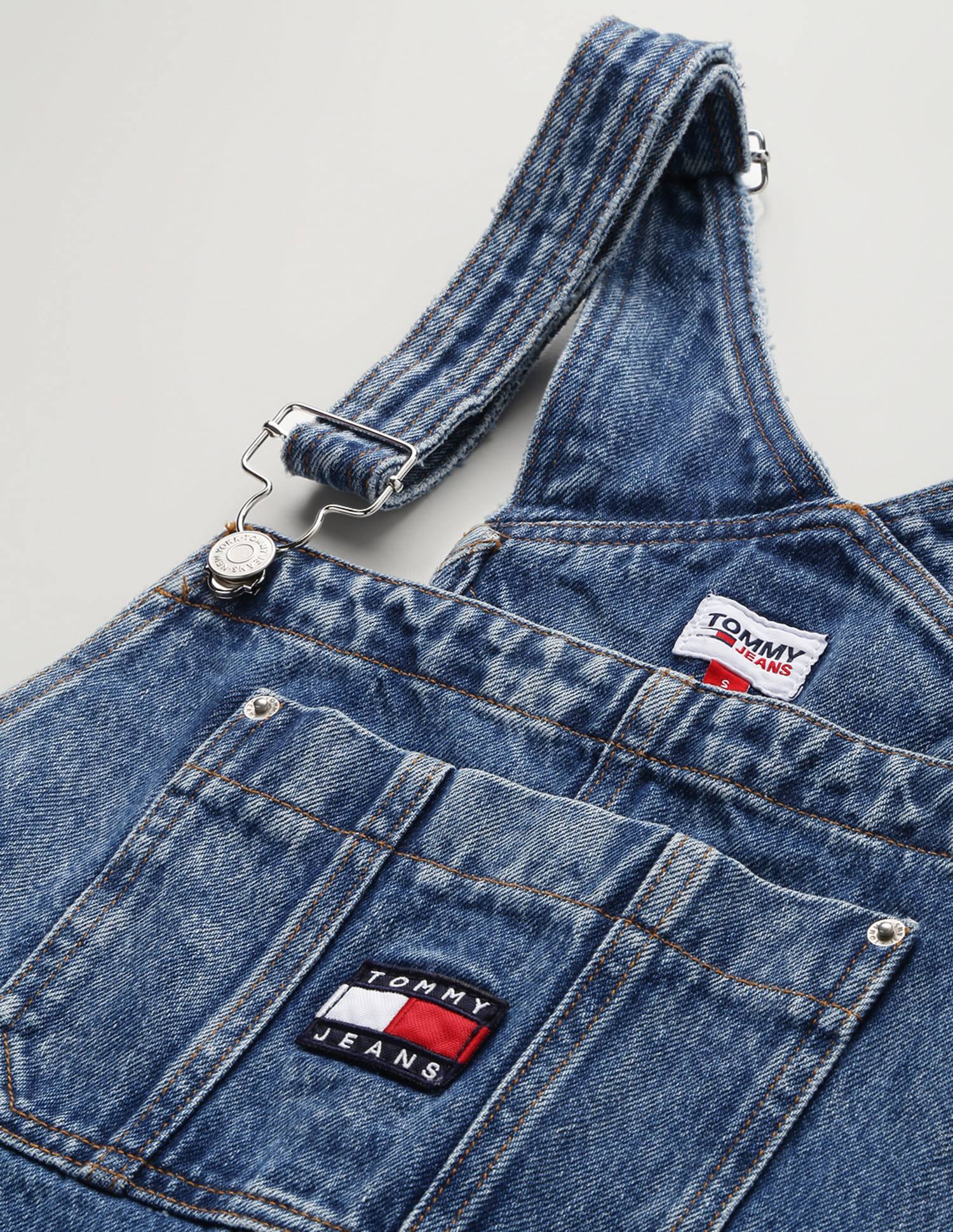 Buy Tommy Hilfiger Rinsed Daisy Dungaree - NNNOW.com