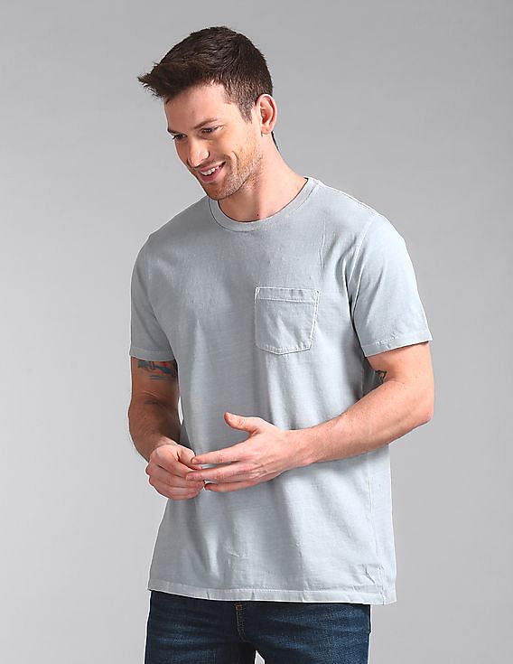 Gap vintage online wash pocket tee