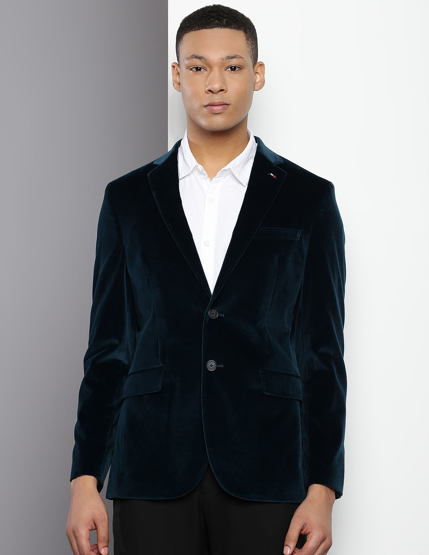 Tommy Hilfiger Solid Regular Fit Blazer