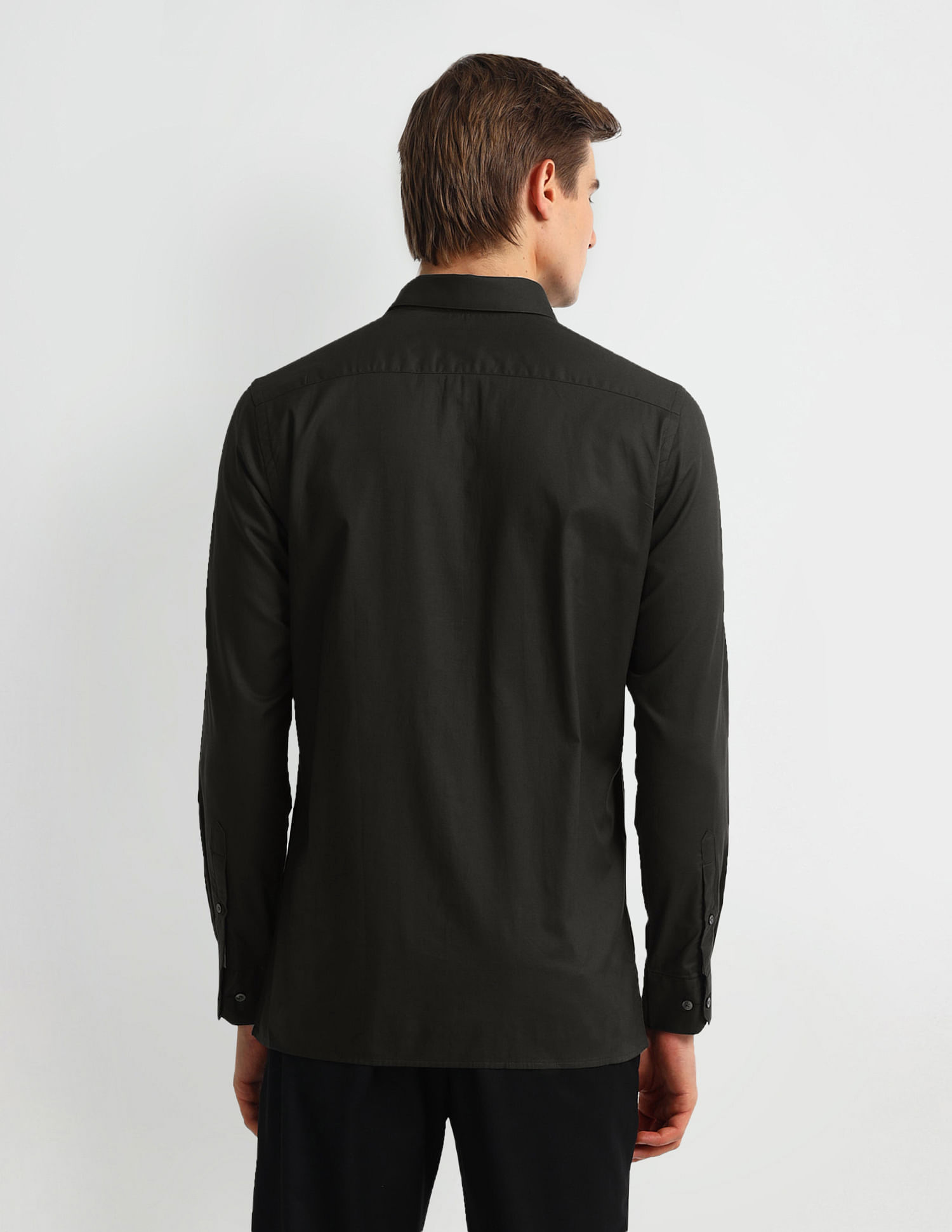 Arrow Liberty Classic Fit Solid Shirt