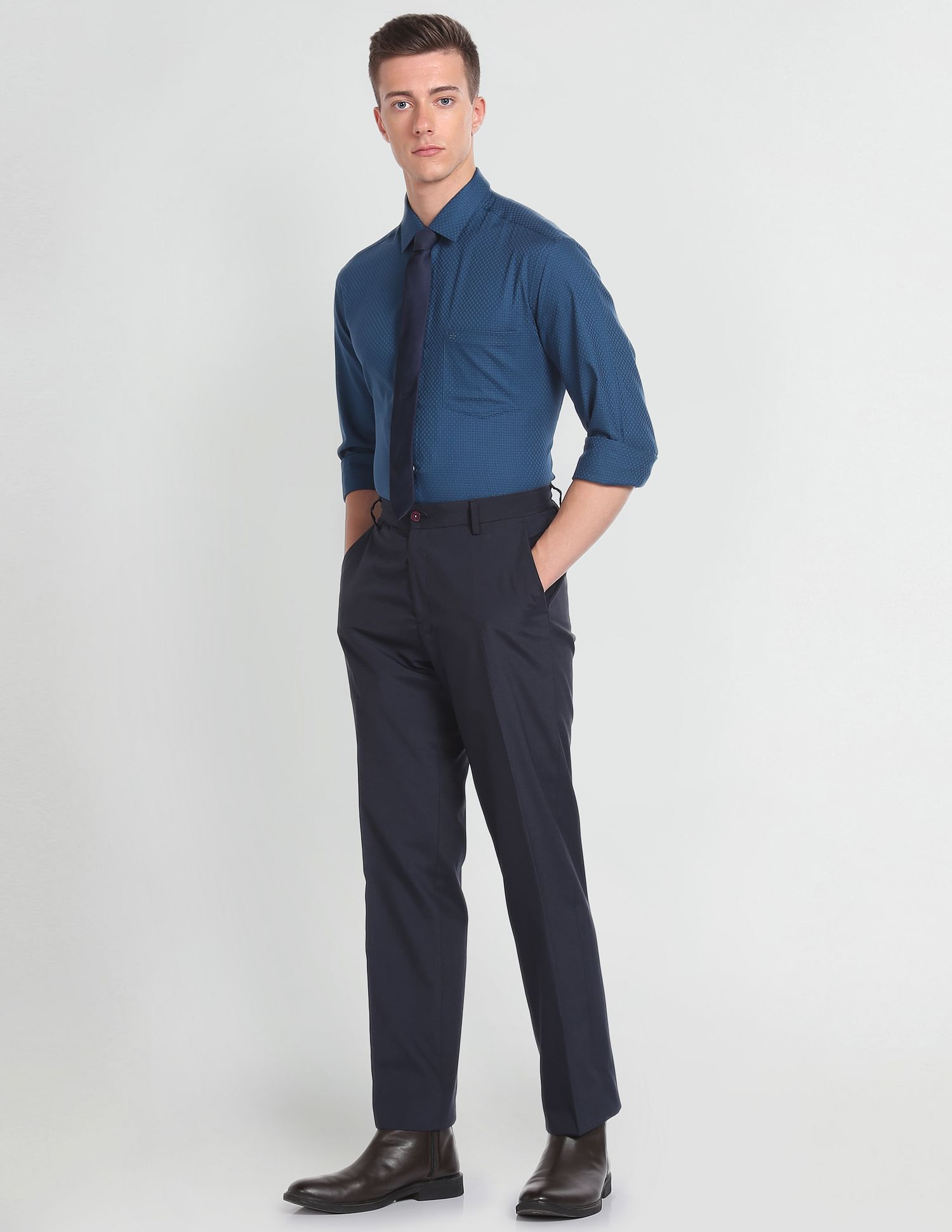 Arrow Manhattan Slim Fit Formal Shirt