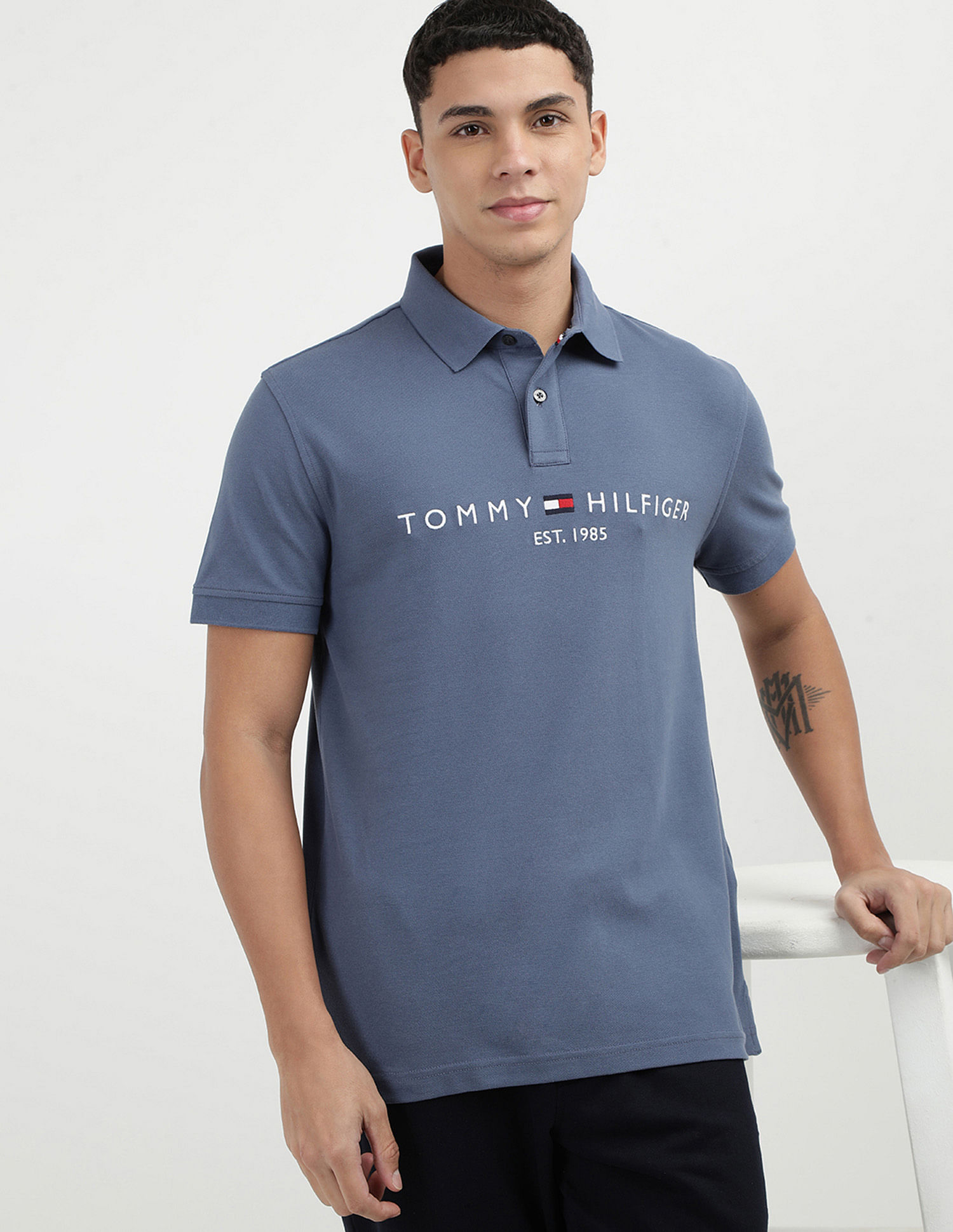 Tommy Hilfiger Solid Logo Regular Polo Shirt