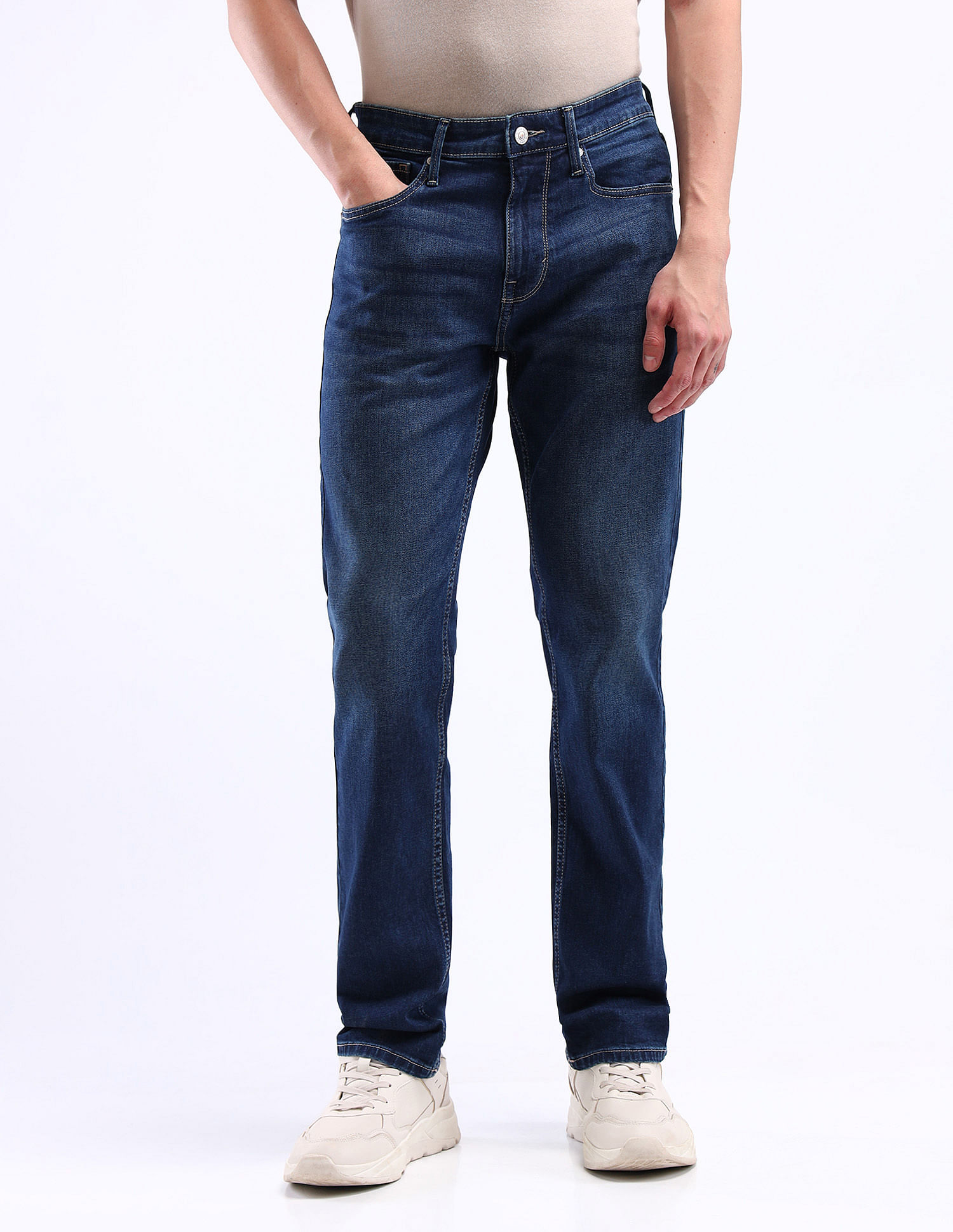 Flying Machine Mid Rise Freddie Slim Straight Fit Jeans