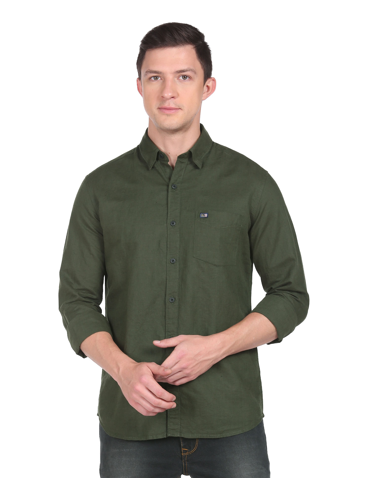 Arrow Sports Manhattan Slim Fit Solid Shirt