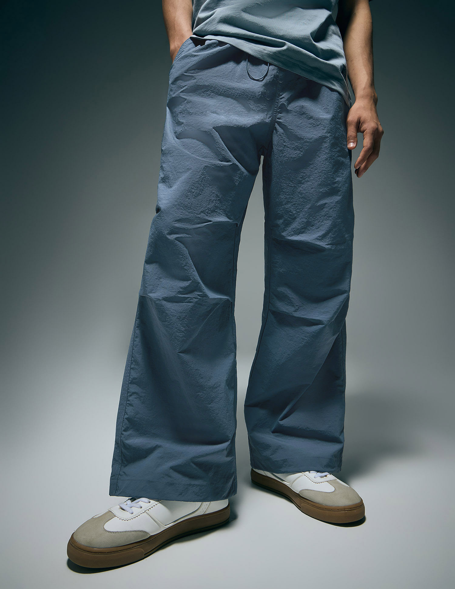Flying Machine Cobain Loose Fit Solid Cargos