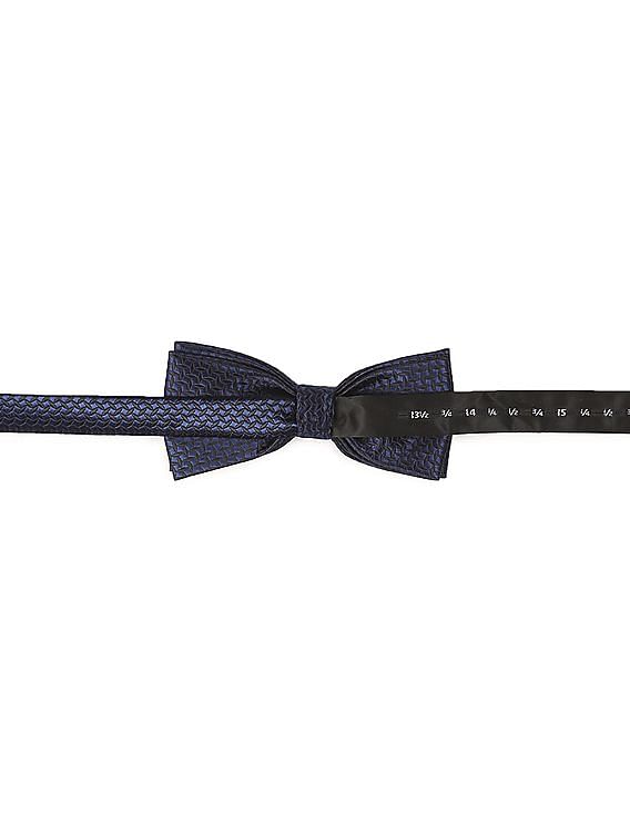 Arrow Blue Pre Tied Patterned Bow Tie