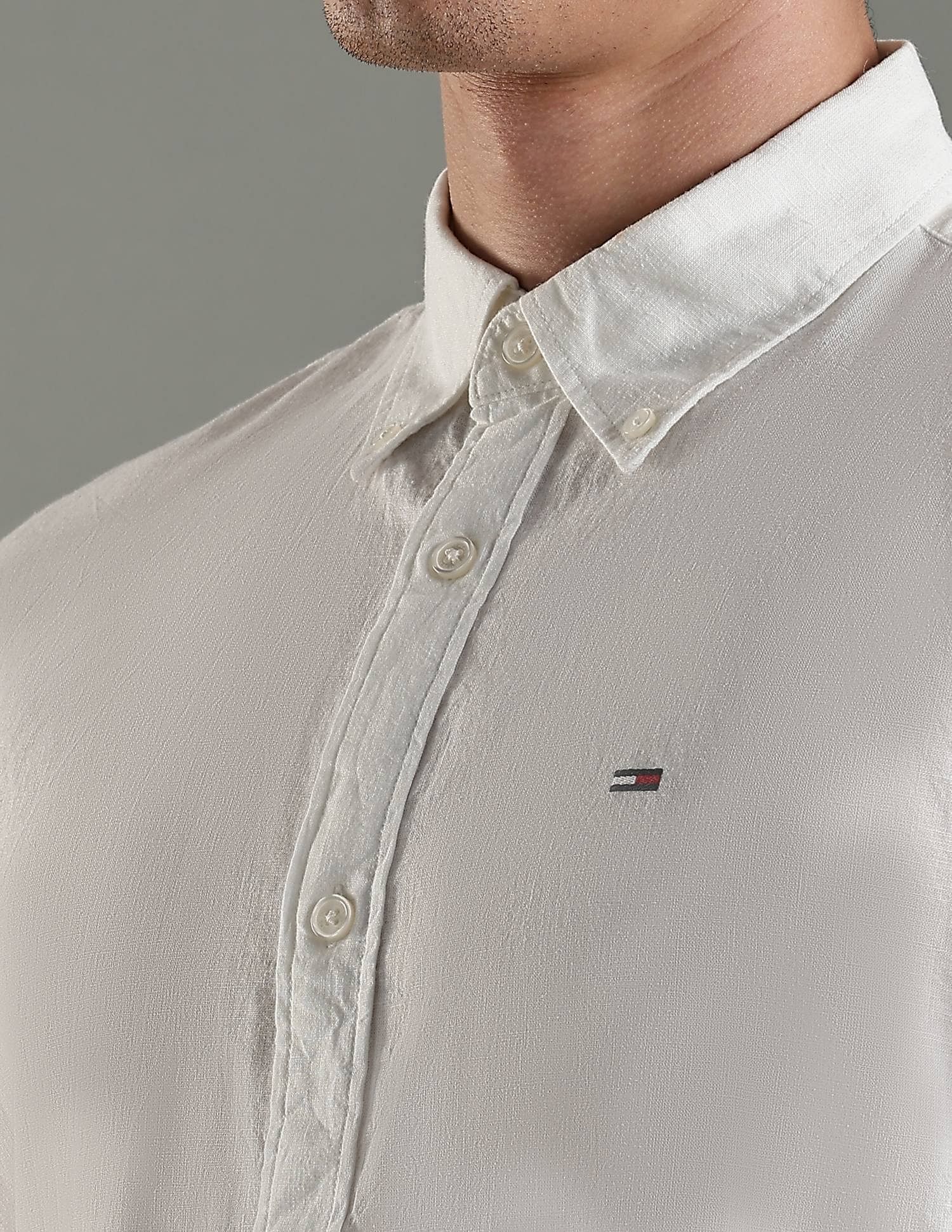 Tommy Hilfiger Solid Regular Fit Cotton Shirt