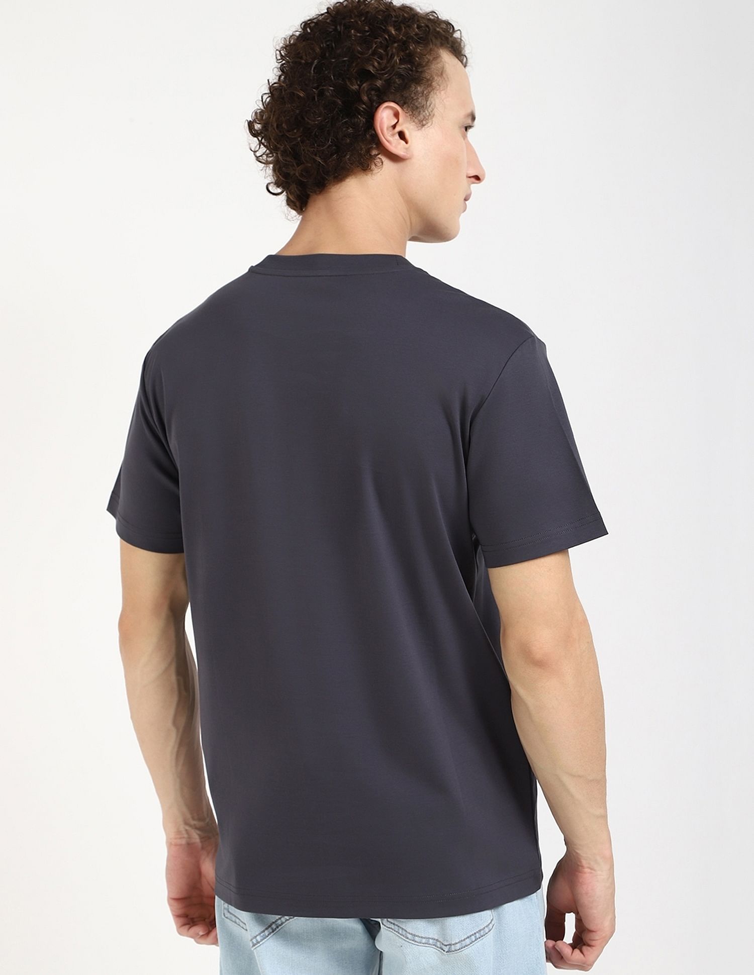 Calvin Klein Jeans Small Logo Regular-Fit Cotton T Shirt