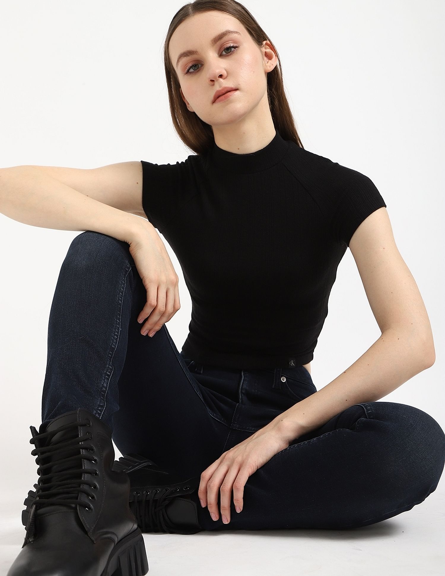 Calvin Klein Jeans Slim-Fit Viscose Mock Neck Crop Top