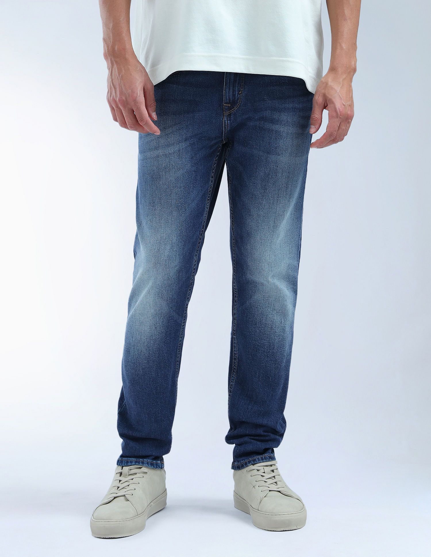 Flying Machine Slash Slim Tapered Fit Blue Jeans