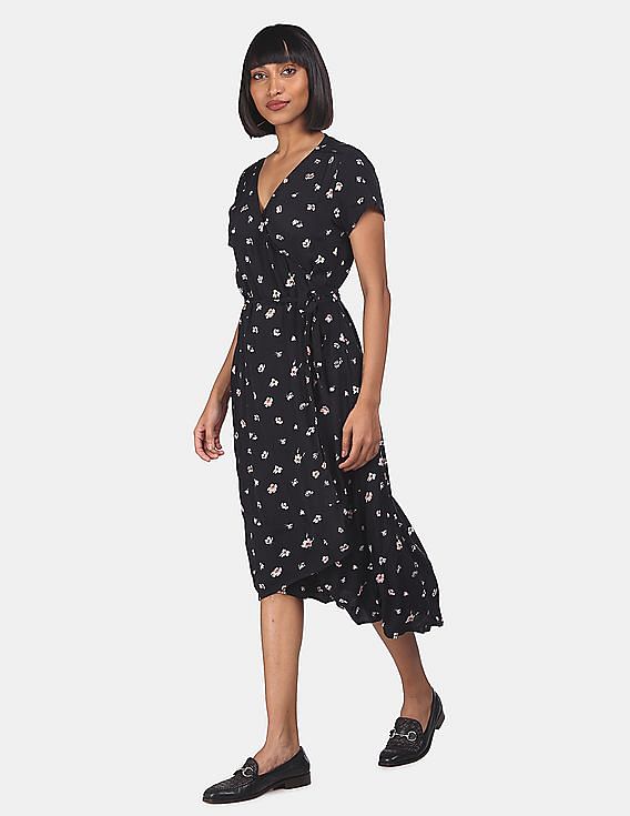 Buy GAP Women Black Floral Midi Wrap Dress NNNOW