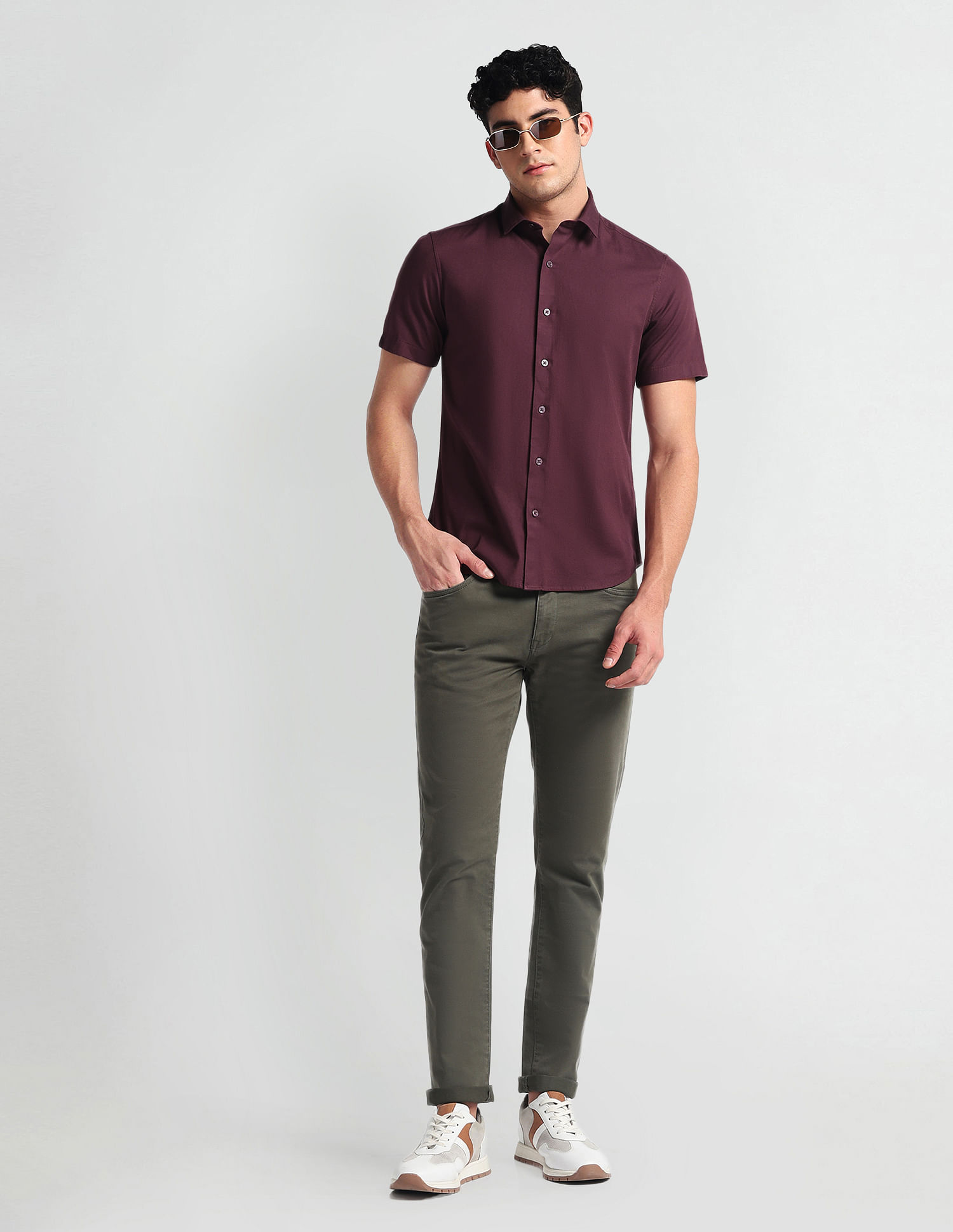Arrow Sports Short Sleeve Super Slim Shirt