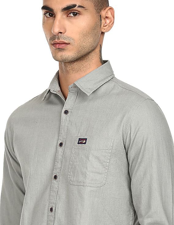 U.S. Polo Assn. Denim Co. Spread Collar Solid Casual Shirt