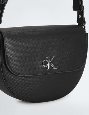 カルバンクライン   Jeans Minimal Monogram Saddle Calvin klein jeans Minimal Monogram Saddle crossbody Black