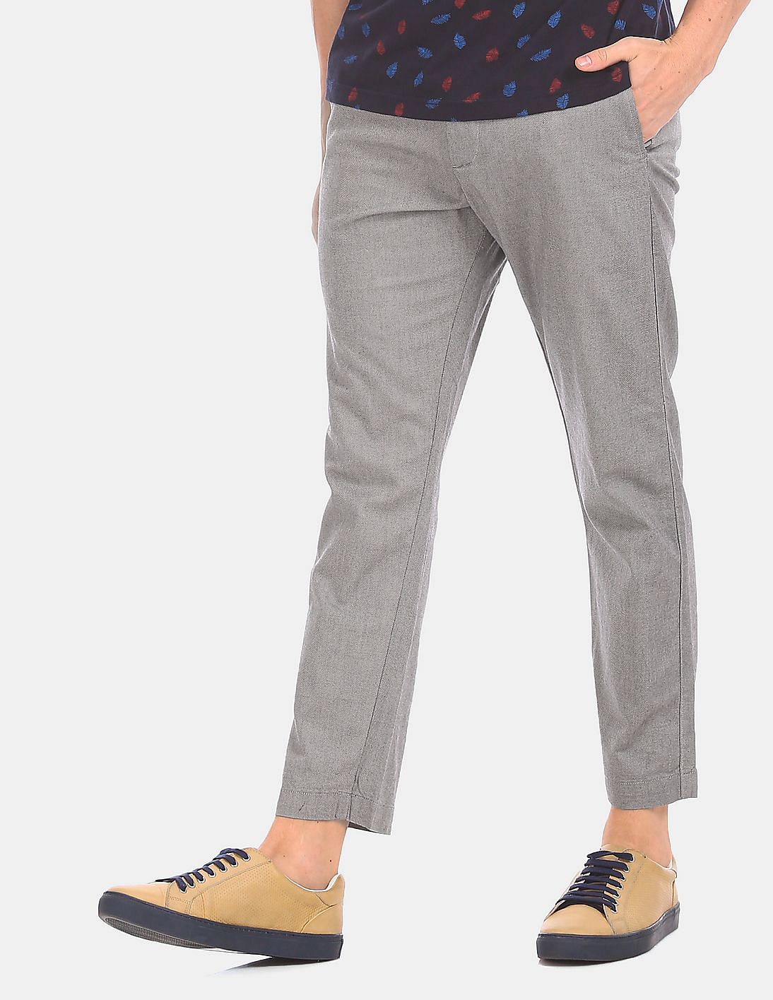 gap mens khakis slim fit