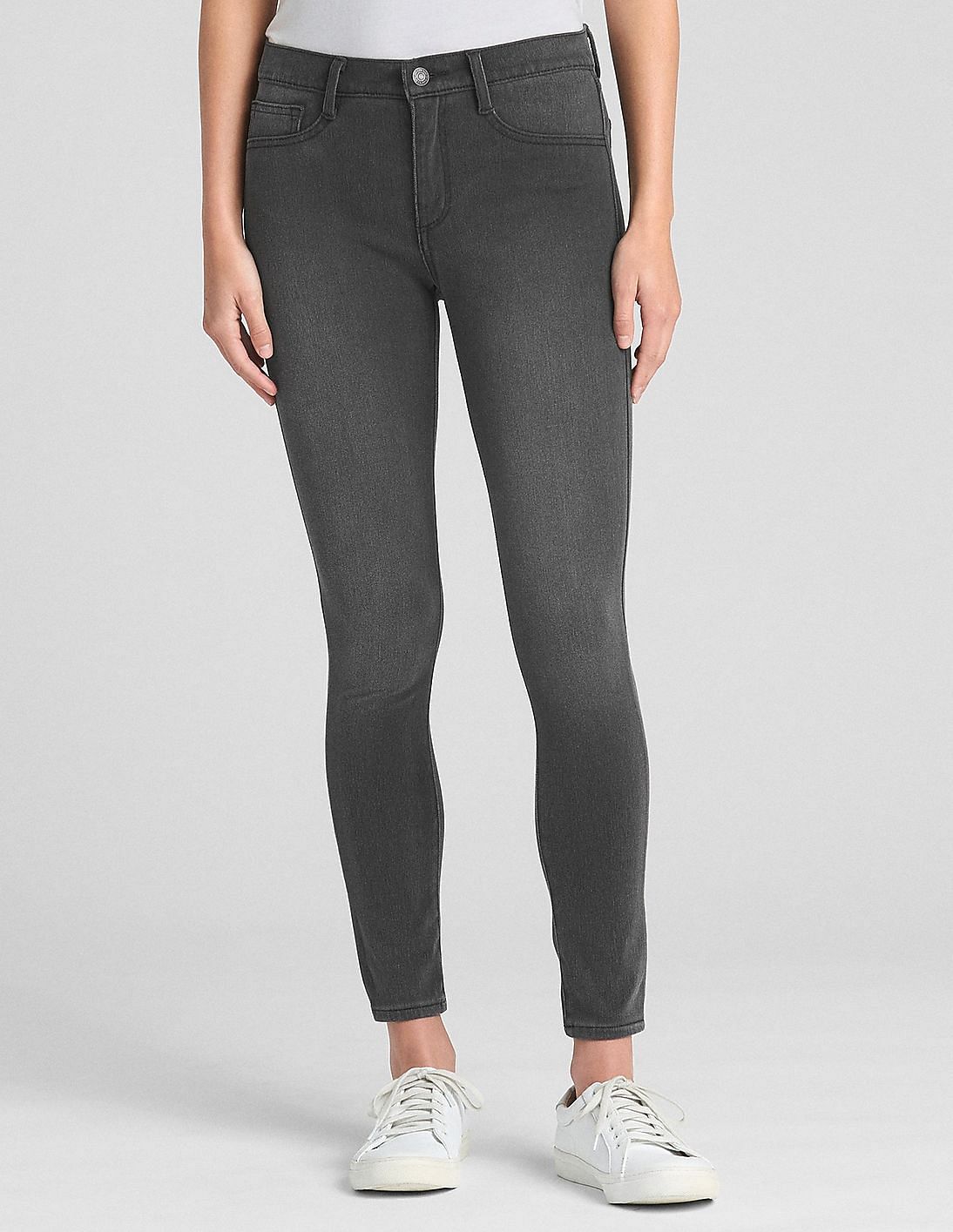 Soft wear. Gap favorite Jeggings.