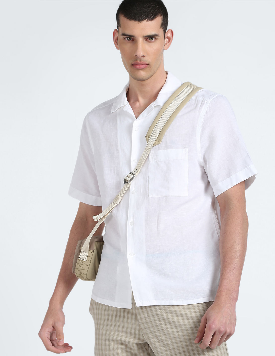 Buy Calvin Klein Solid Cuban Casual Shirt - NNNOW.com