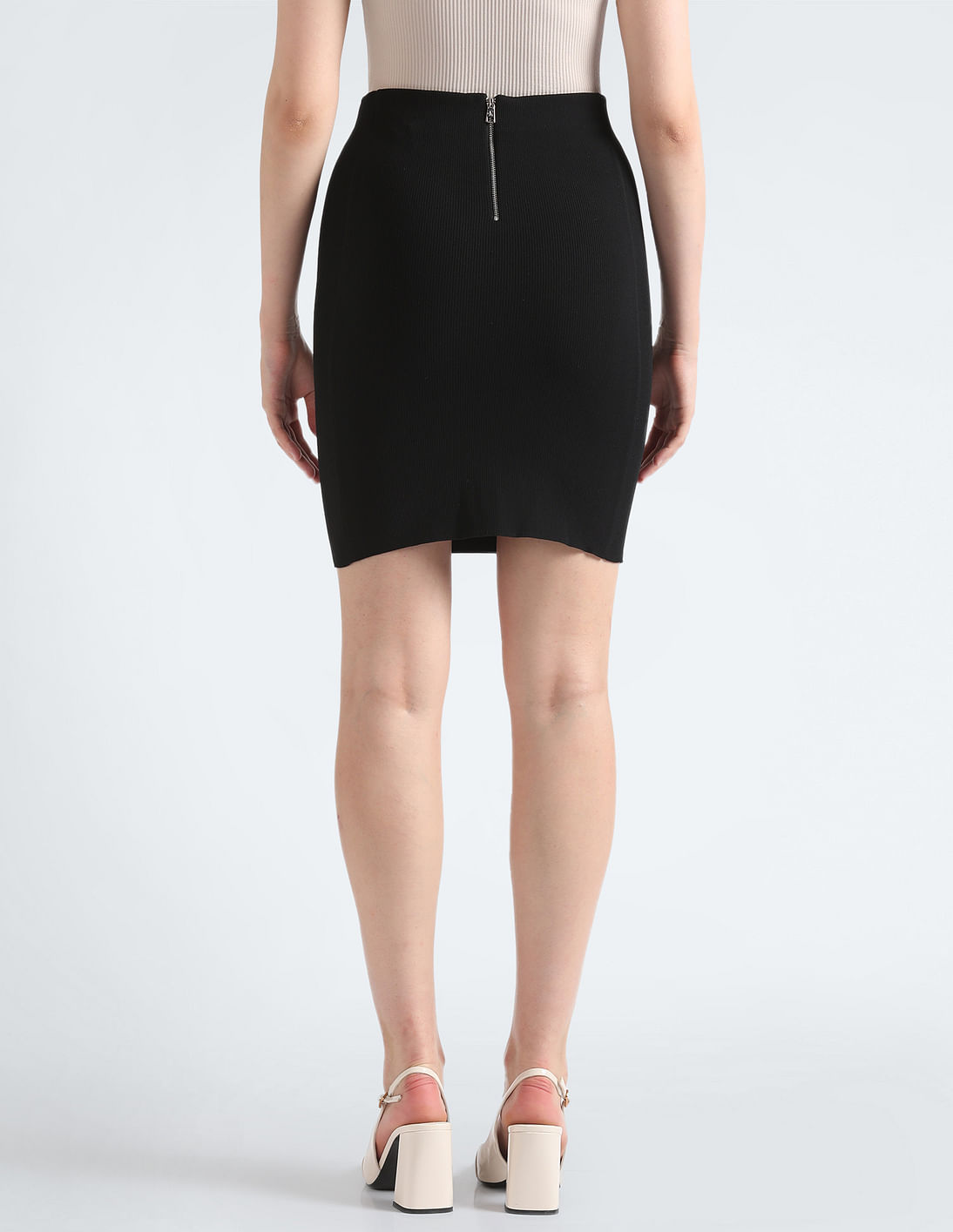 【CK JEAN】BACK ZIPPER DETAIL KNIT SKIRTJ222007 BEH Buy Calvin Klein Back Zip Knit Skirt - NNNOW.com