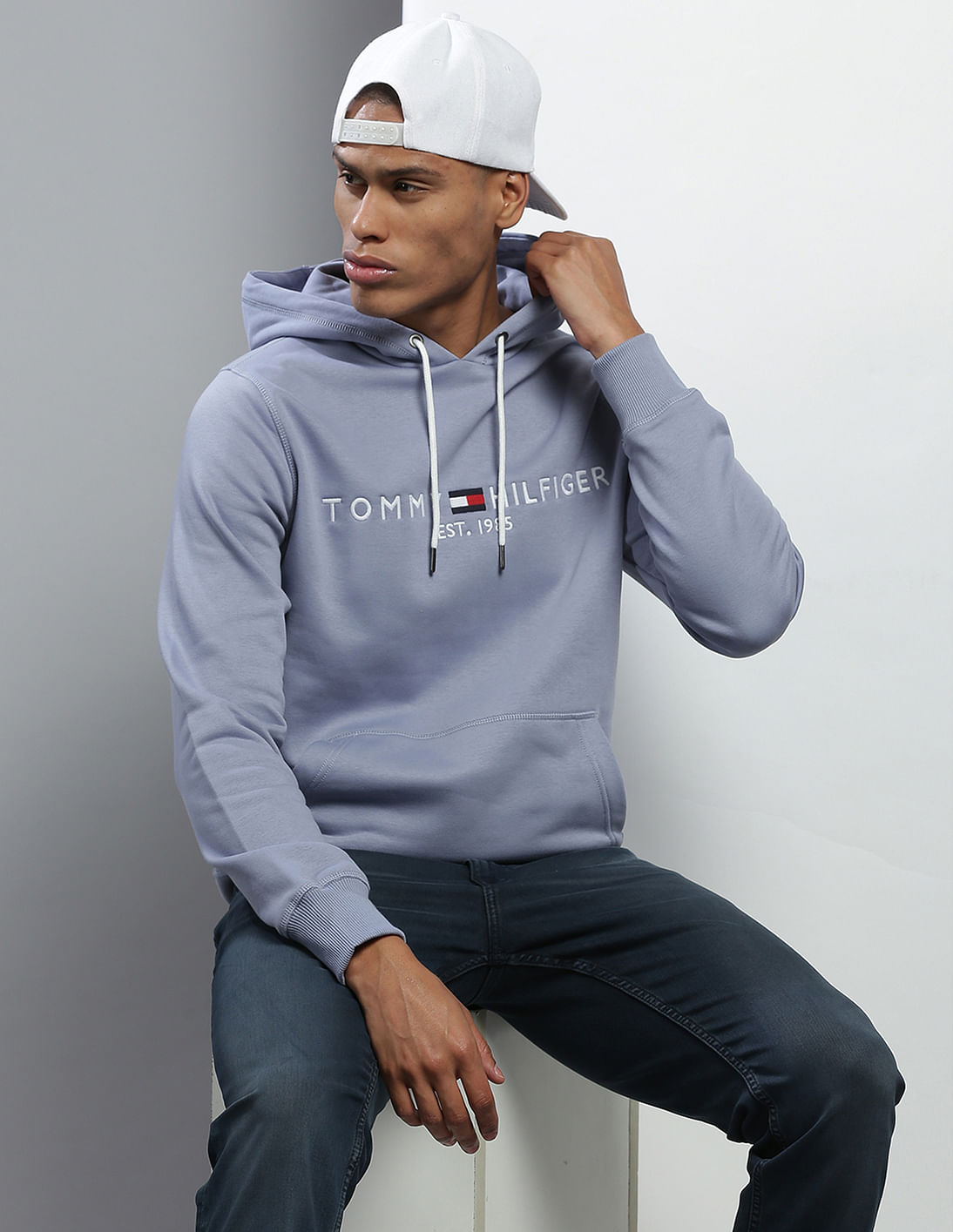 Buy Tommy Hilfiger Men White Essential Embroidered Monogram Sweatshirt -  NNNOW.com