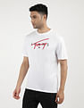 Tommy Hilfiger Graphic Signature Print Twist T-Shirt