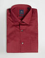 Arrow Solid Manhattan Slim Fit Shirt